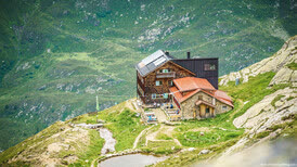 Edmund-Graf-Hütte über dem Malfontal